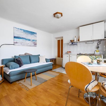 Apartments Katarina Baška Extérieur photo