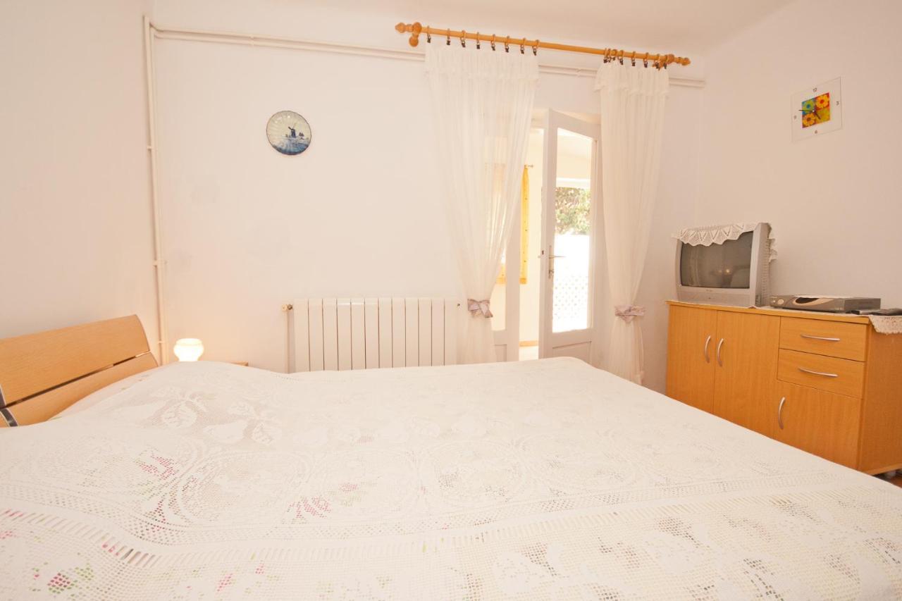 Apartments Katarina Baška Extérieur photo