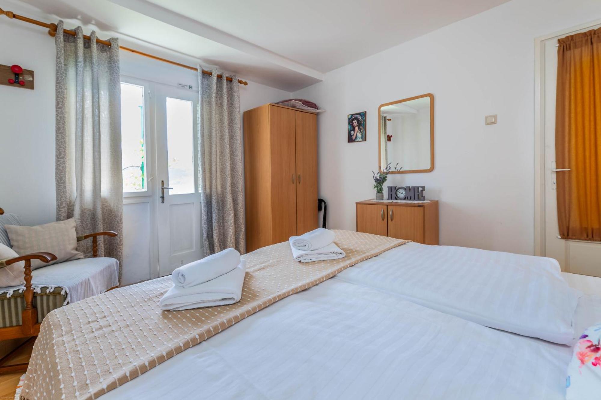 Apartments Katarina Baška Extérieur photo